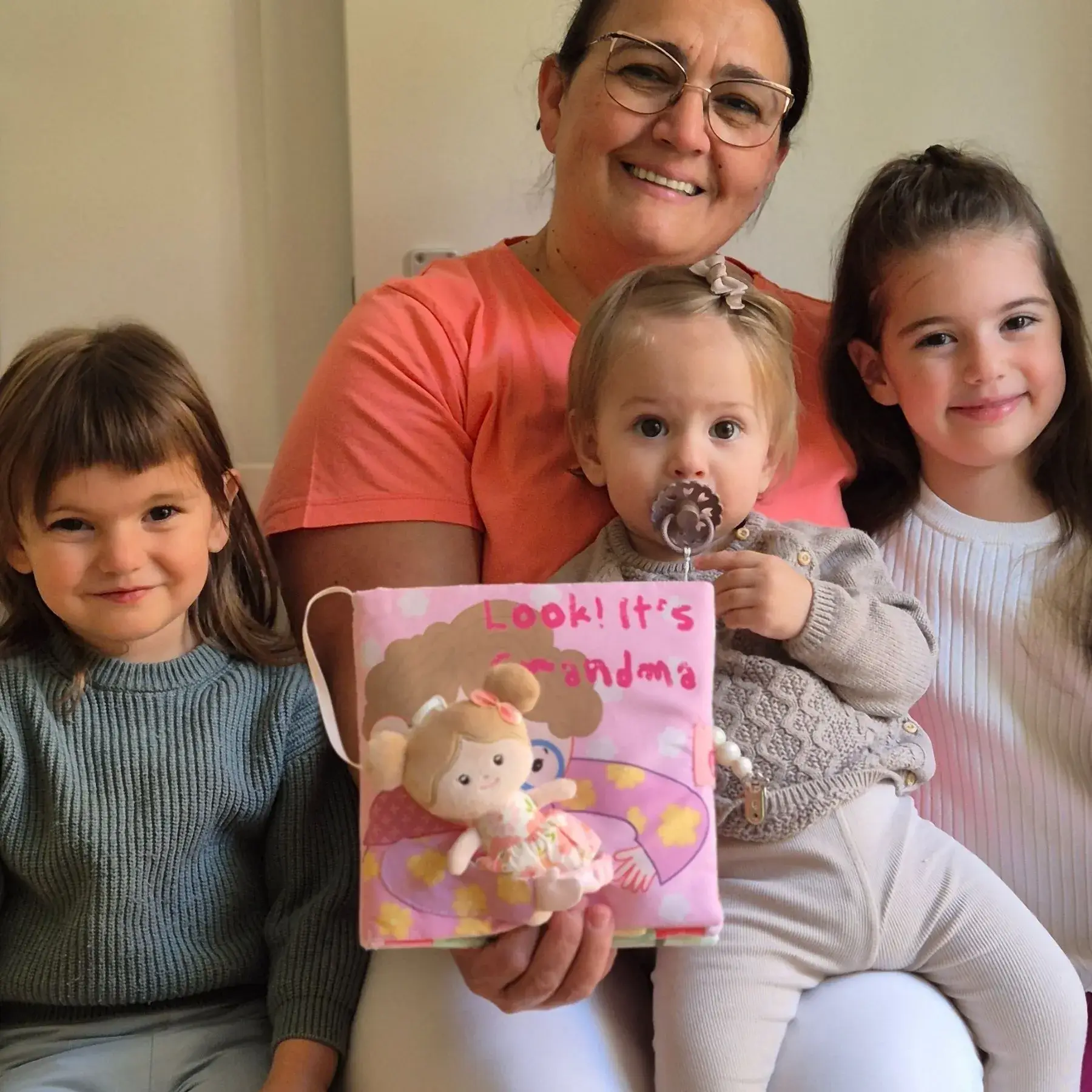 Look! It's Grandma - Personalized Montessori Soft Book - Image 5