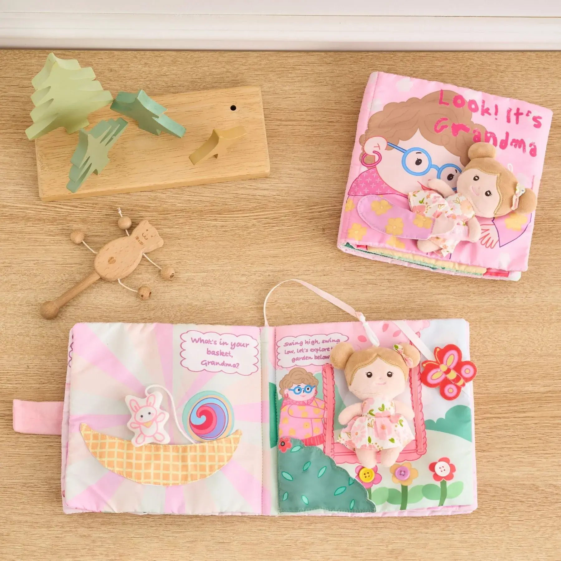 Look! It's Grandma - Personalized Montessori Soft Book - Image 7